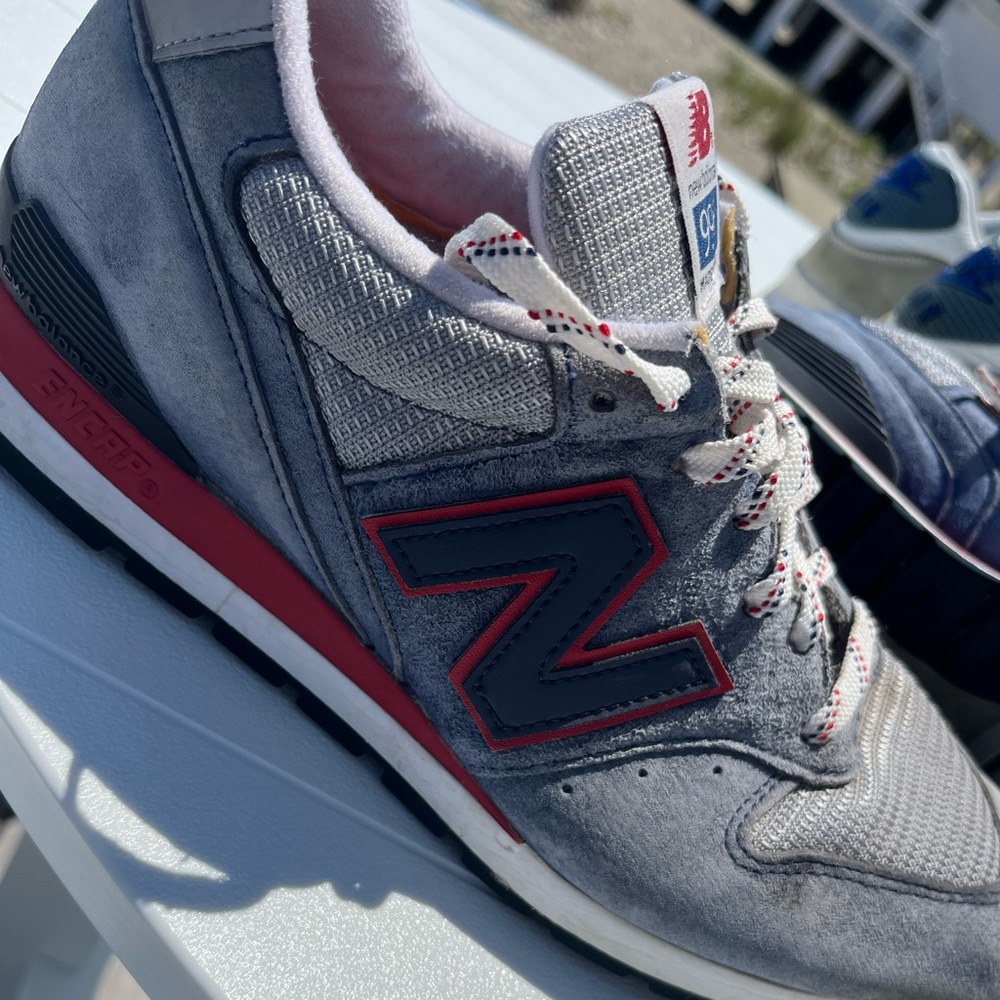 NEW BALANCE 996 DARK BLUE, RED, GREY - CONNOISSEUR EAST COAST SUMMER